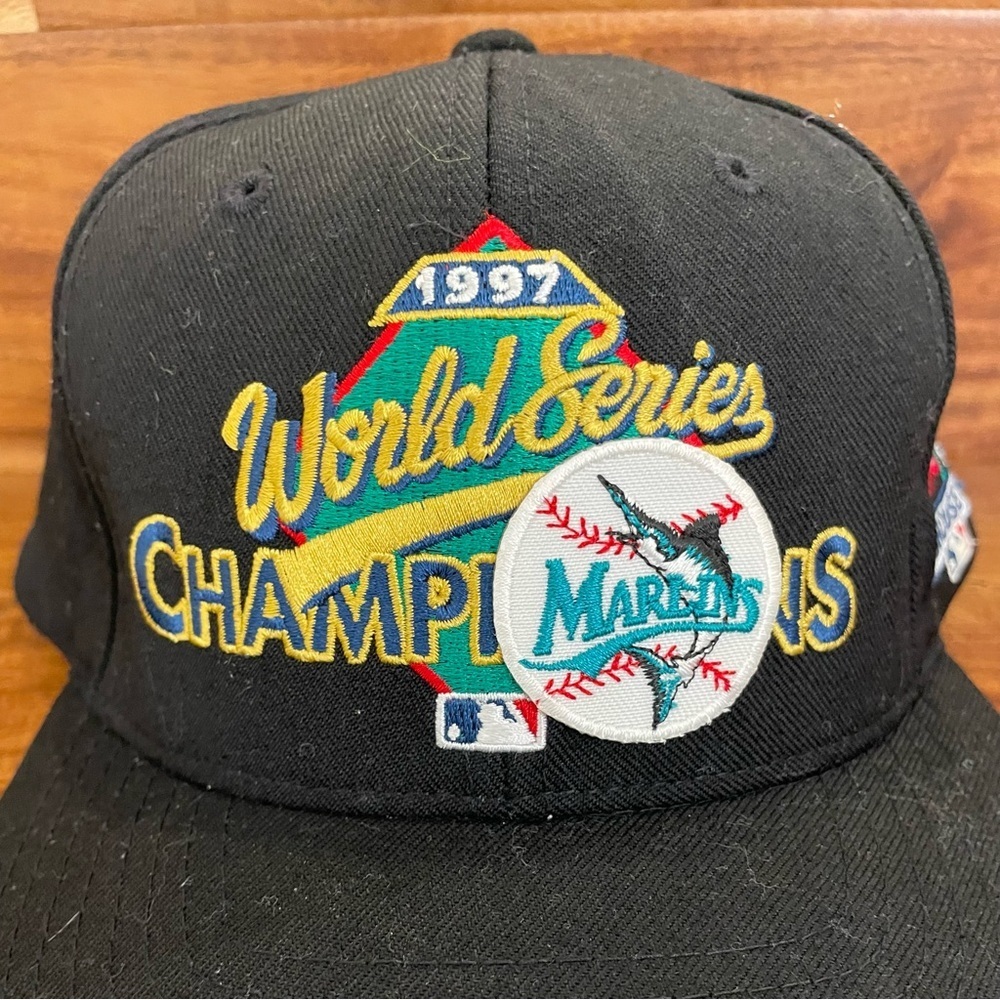 Vintage 1997 New Era Florida Marlins World Series Champs Snapback Hat 100% Wool - Picture 3 of 13